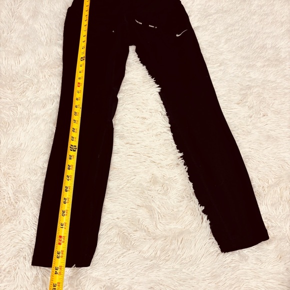 Nike Women's Epic Run Tight Fit Black Running Tight 872261-011 Size Medium - Picture 9 of 14